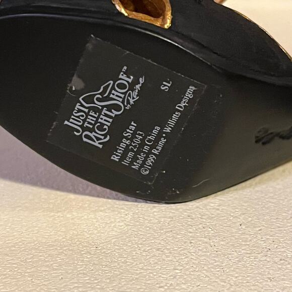 Just the Right Shoe Rising Star - Picture 12 of 13